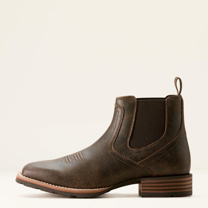 Hybrid Low Boy Wide Square Toe Chelsea Boot