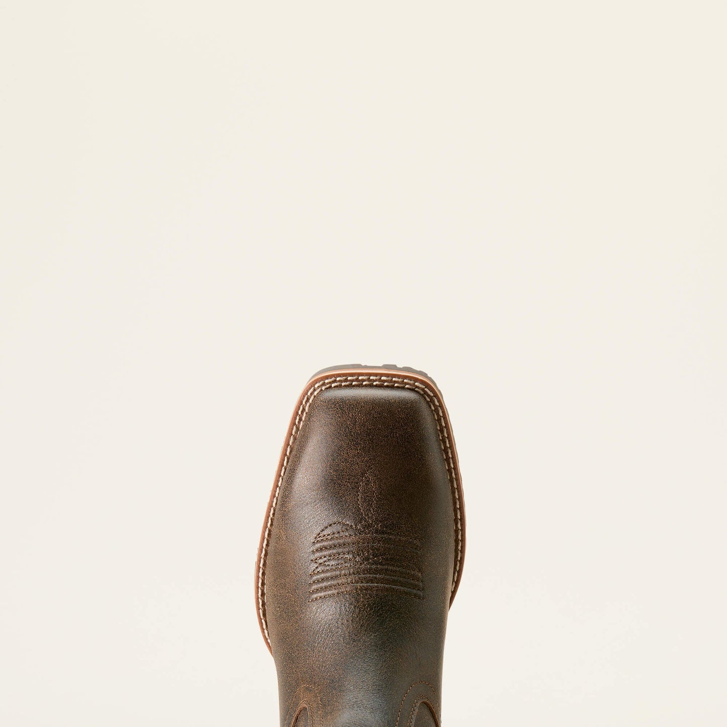 Hybrid Low Boy Wide Square Toe Chelsea Boot