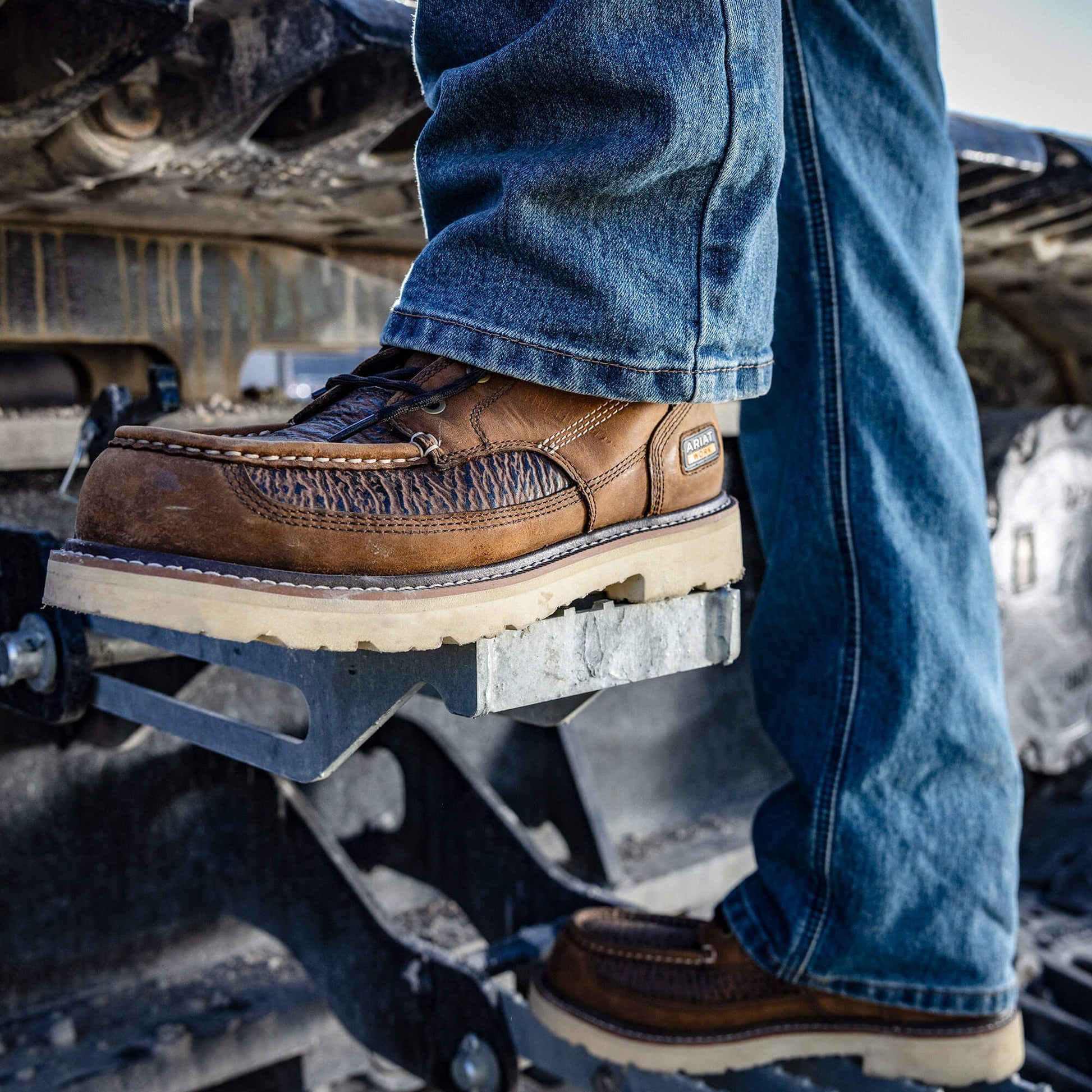 Rebar Lift Chukka Composite Toe Work Boot