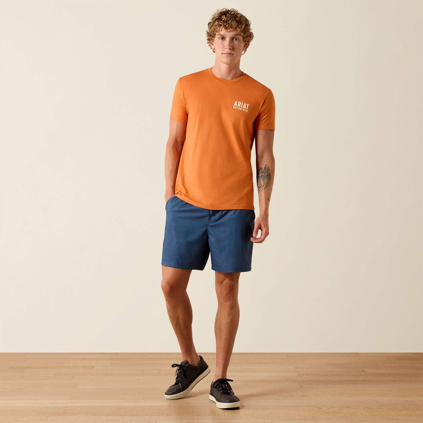 Ariat Outline Shop T-Shirt