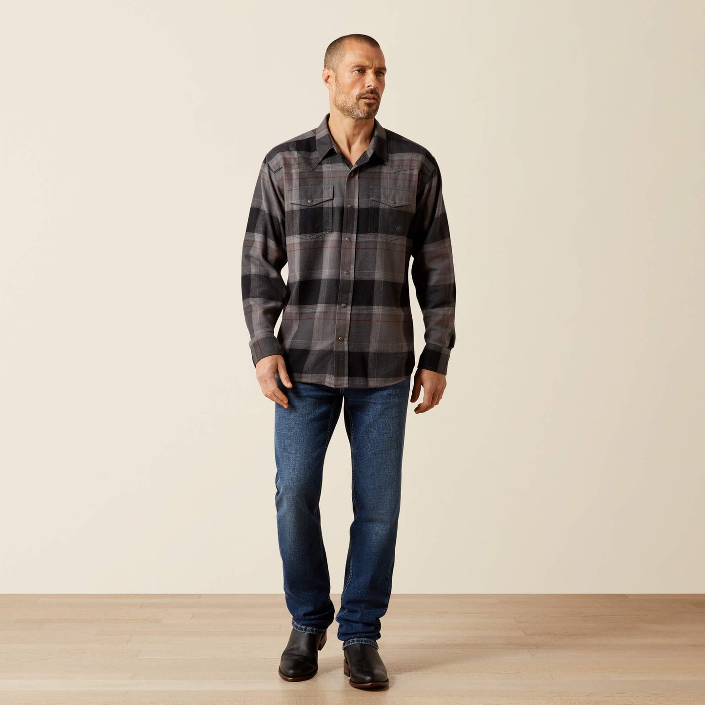 Hernandez Retro Fit Shirt