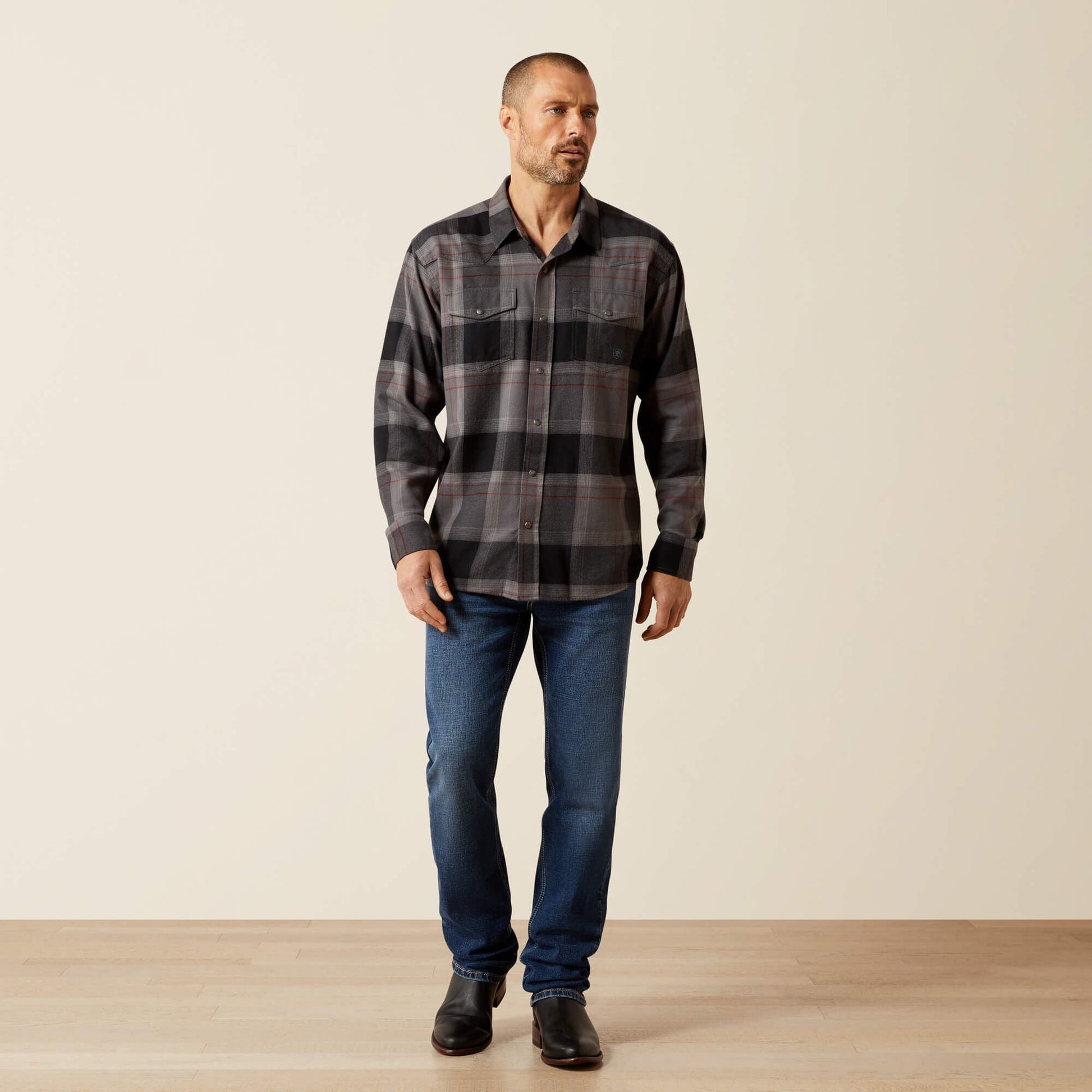 Hernandez Retro Fit Shirt
