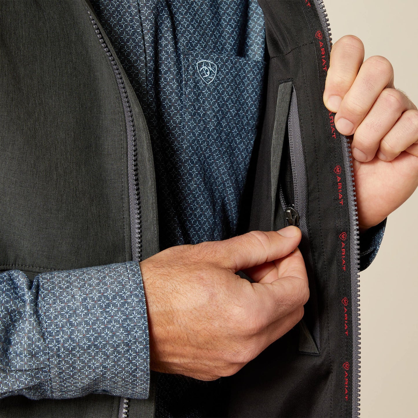 Logo Softshell Vest