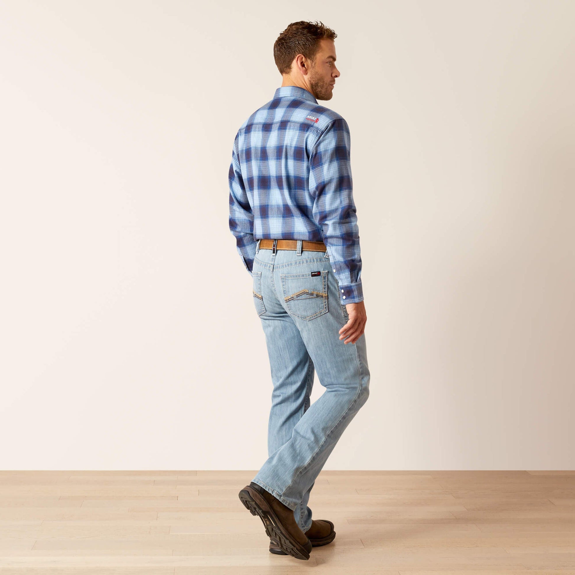 FR M4 Relaxed DuraStretch DuraLight Remming Boot Cut Jean