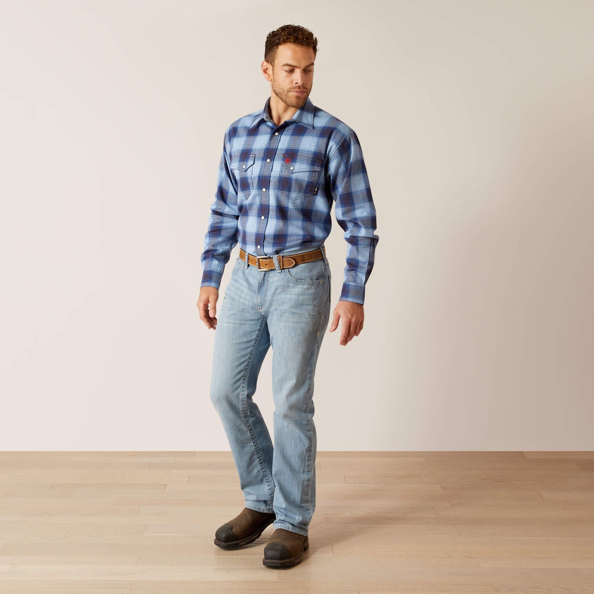 FR M4 Relaxed DuraStretch DuraLight Remming Boot Cut Jean