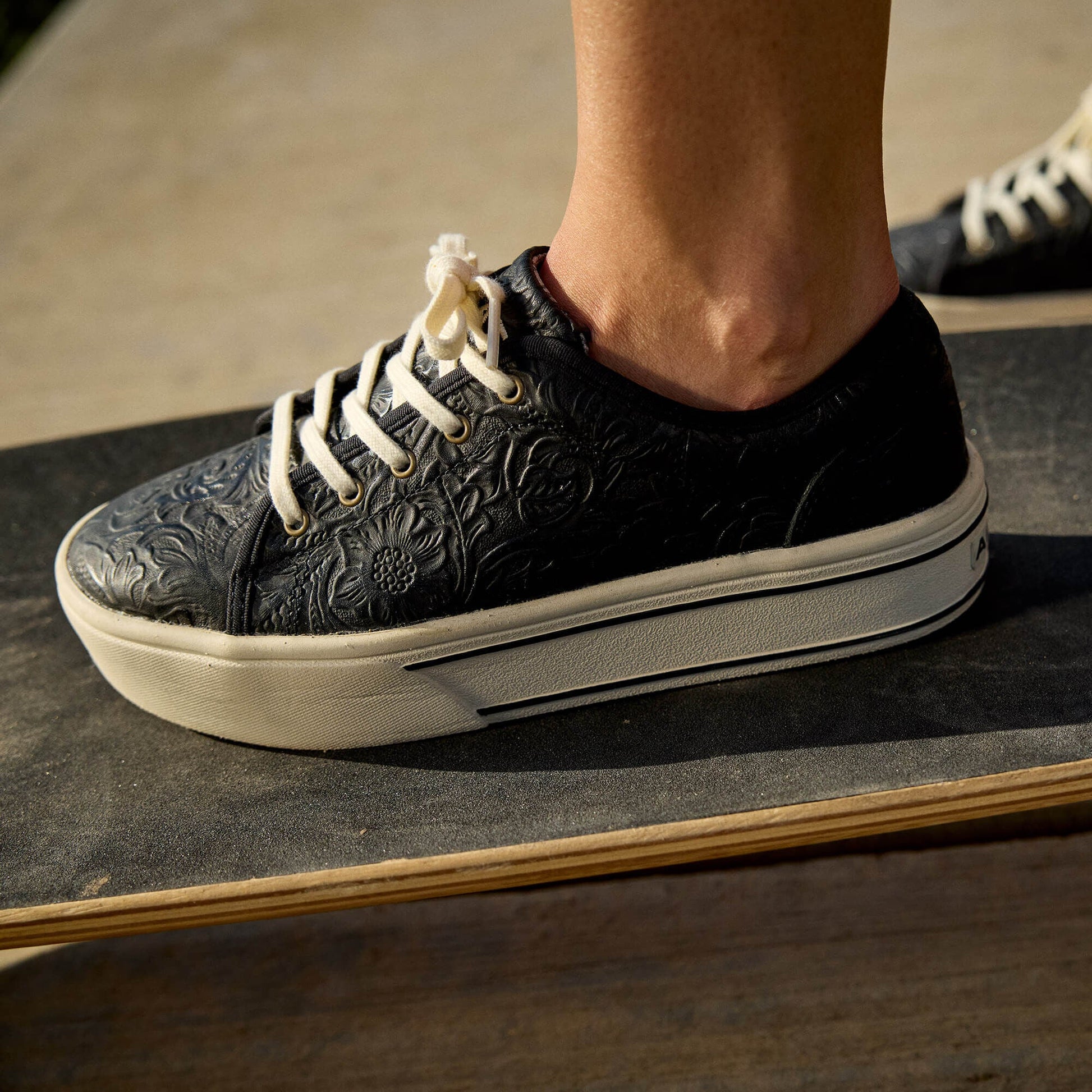 Skylar Shoe