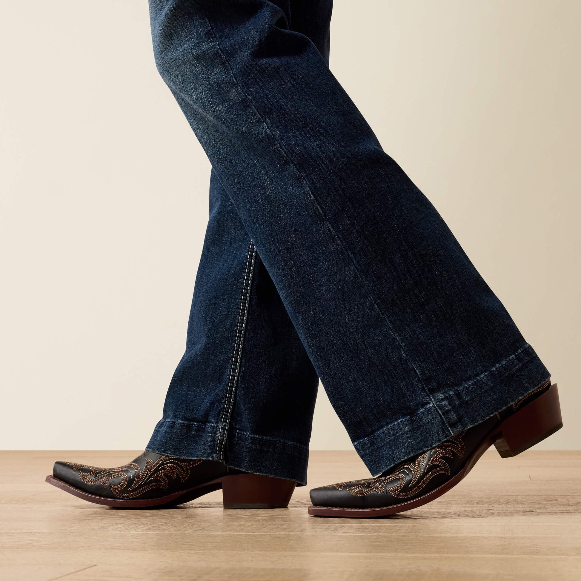 Trouser Perfect Rise Aisha Wide Leg Jean