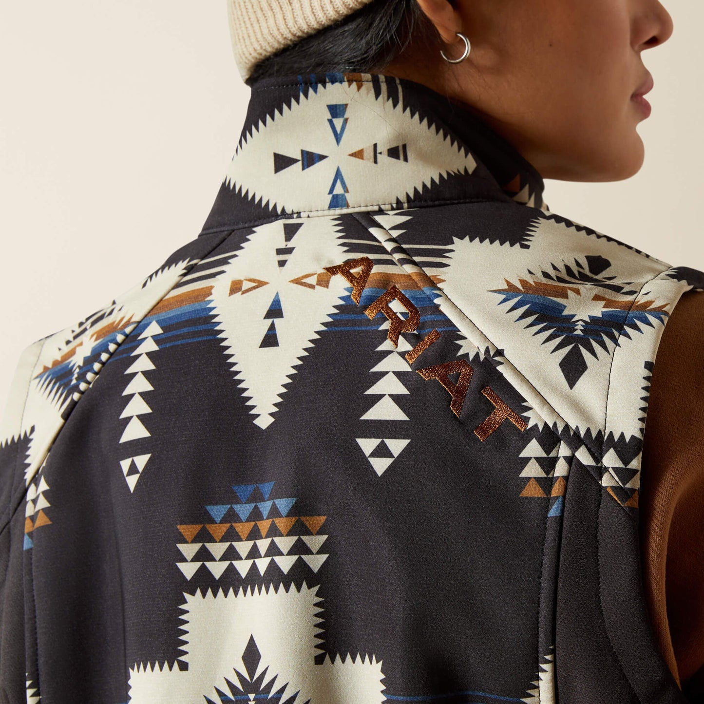 Ariat Logo Softshell Print Vest