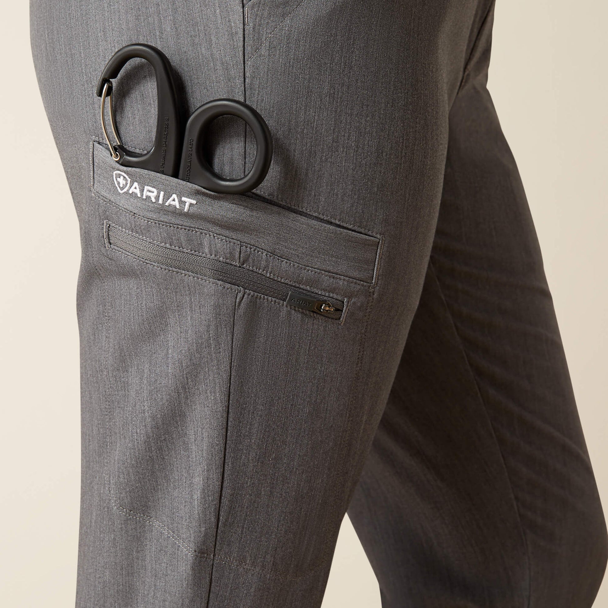 Blackwell Cargo Stretch Jogger Scrub Pant