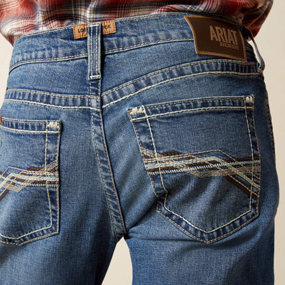 M8 Modern Dean Straight Leg Jean