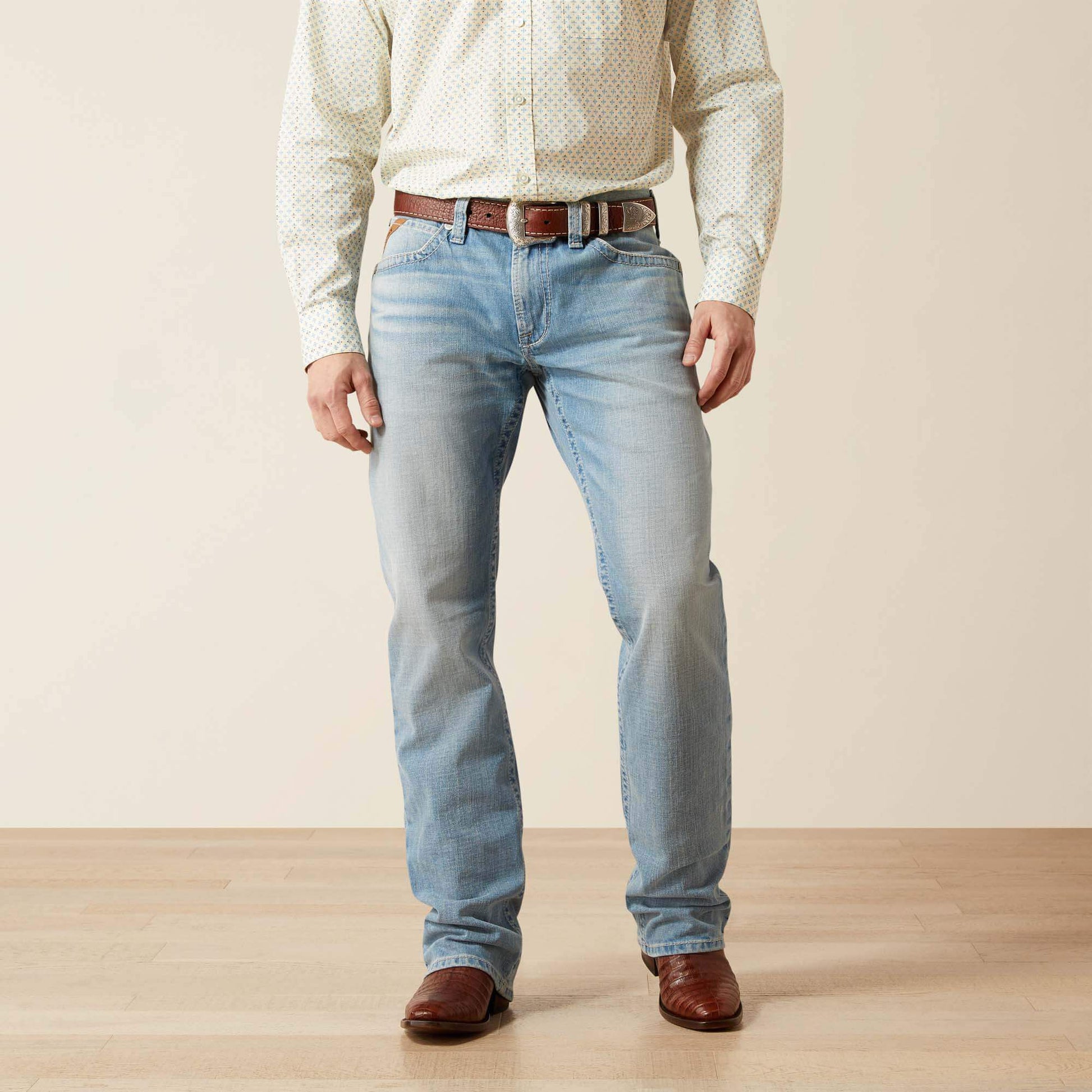 M4 Relaxed Lucas Straight Leg Jean