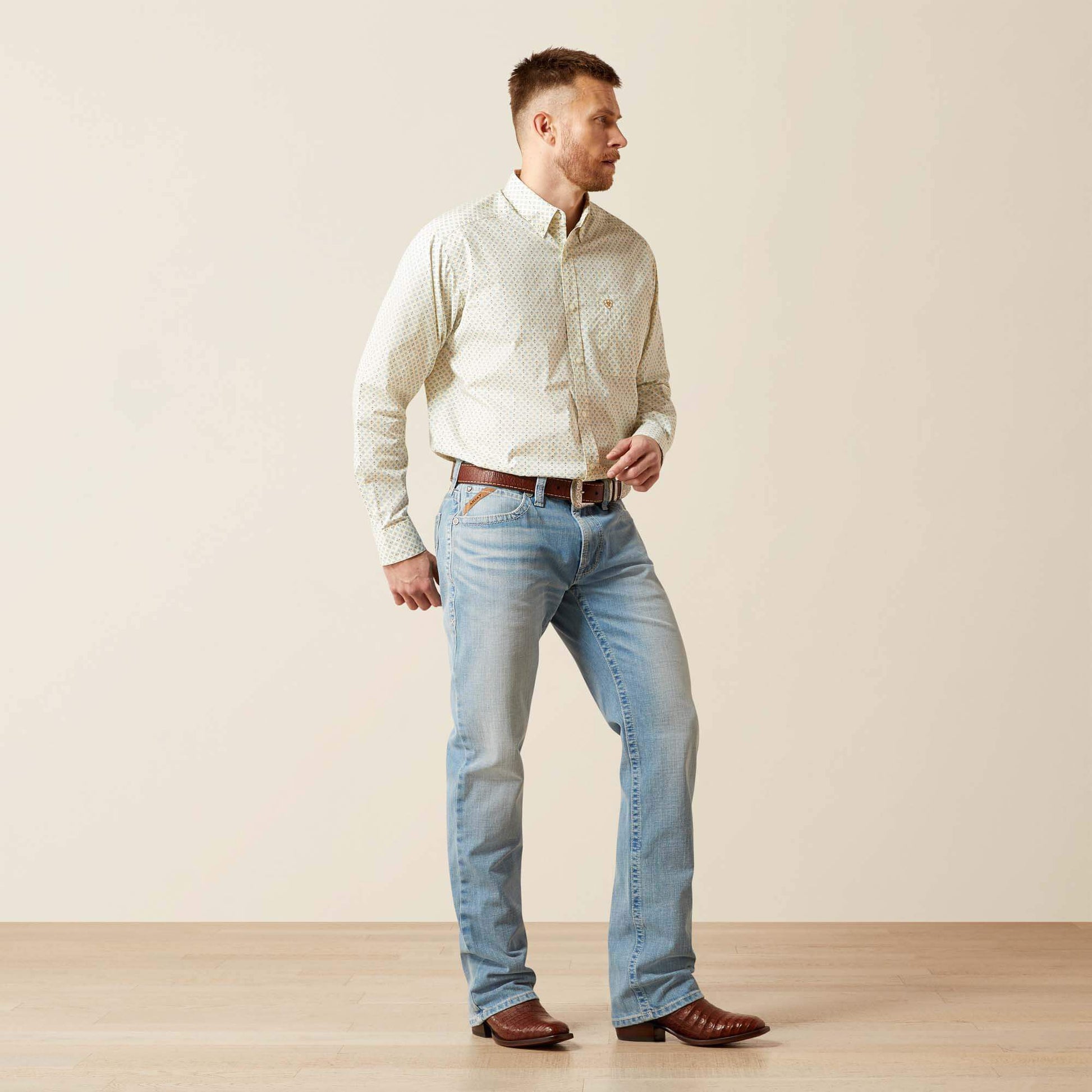 M4 Relaxed Lucas Straight Leg Jean