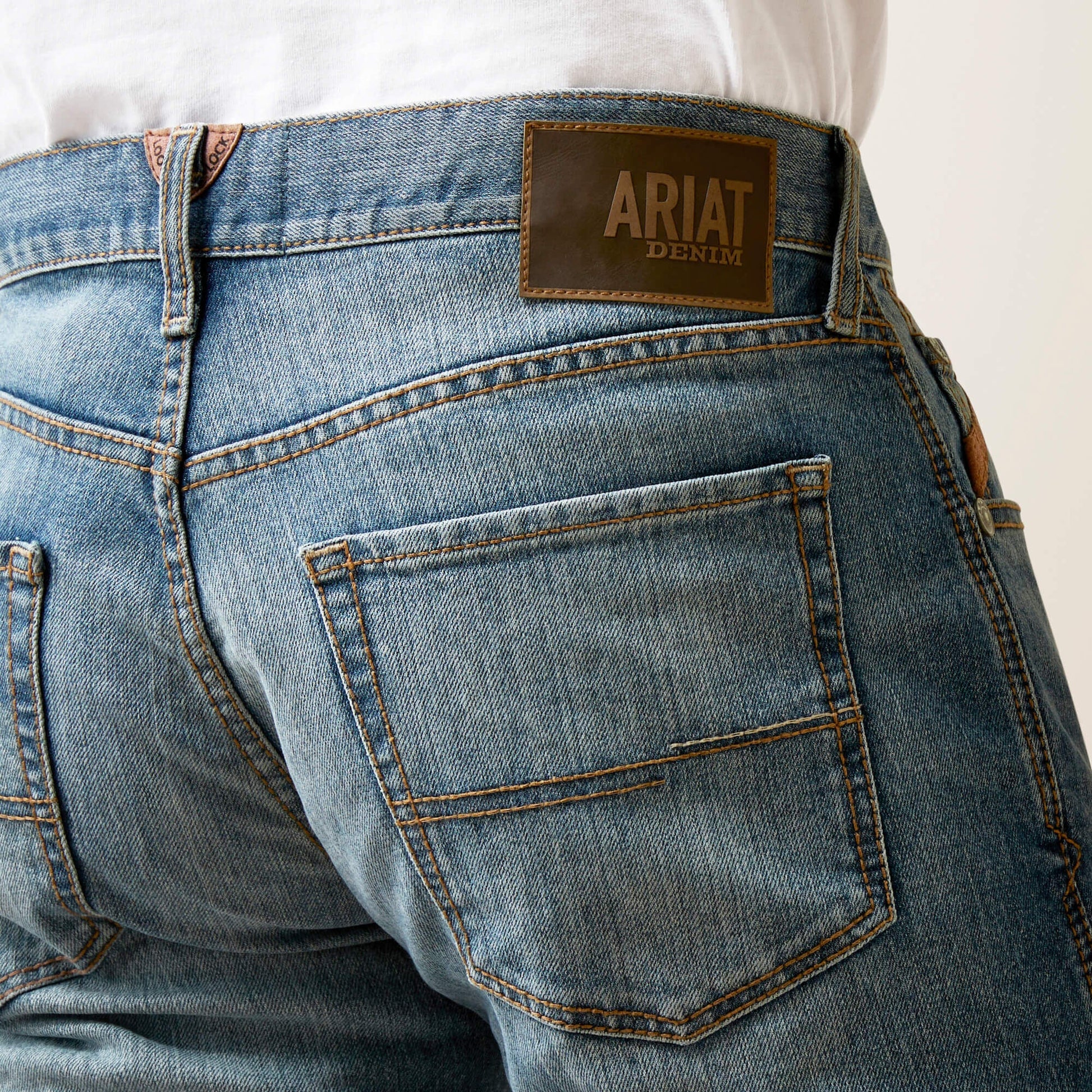M5 Straight Hansen Straight Jean